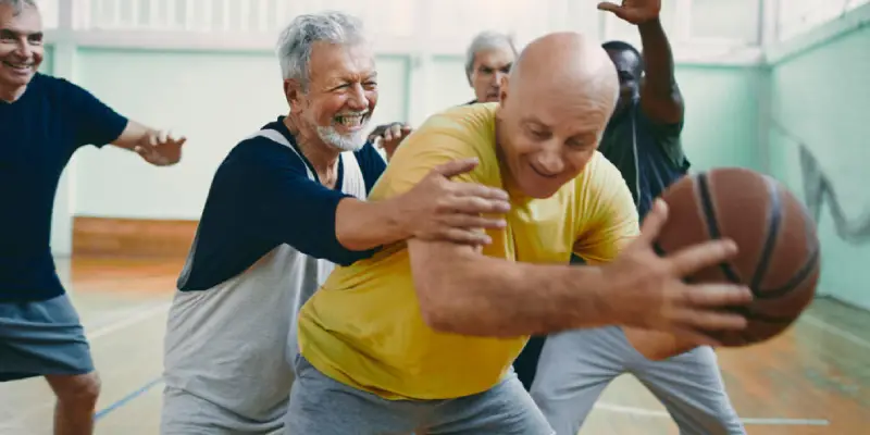 حرکات تعادلی در ورزش سالمندان