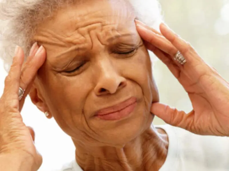 سکته مغزی در سالمندان چگونه درمان می‌شود؟